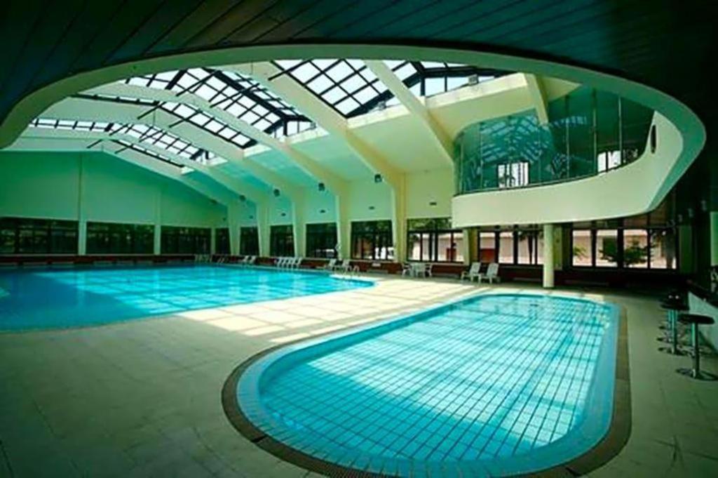 Cypress Jin Jiang Hotel